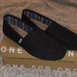 Black Toms